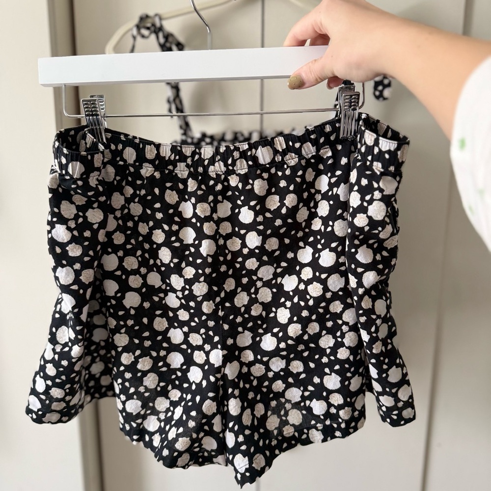 Seashell PJ Set LOFT Black White Tie-Shoulder Printed Sleep Set Pattern Coastal - Picture 9 of 9